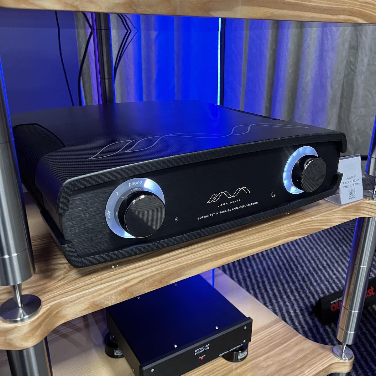 JAVA Hi-Fi amplifiers shows Edinburgh Washington DC Playback Distribution