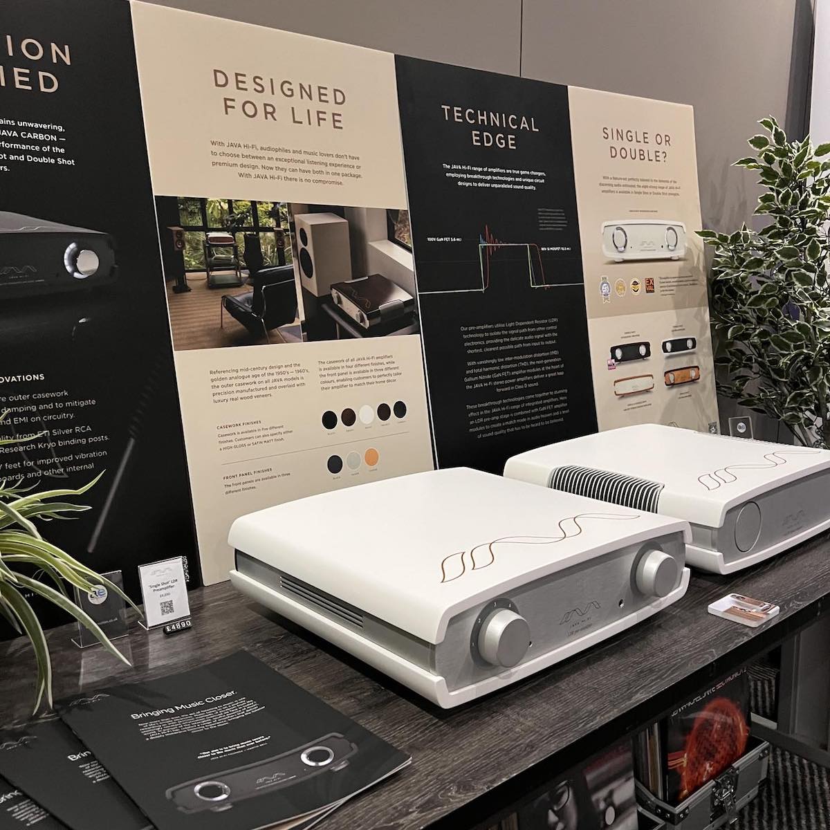 JAVA Hi-Fi amplifiers shows Edinburgh Washington DC Playback Distribution