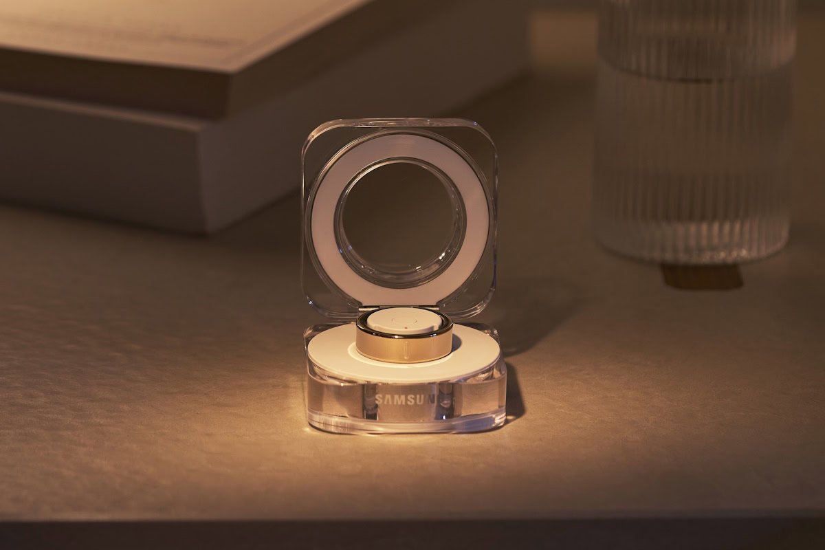 Samsung Galaxy Ring heart monitor sleep health body watch phone Gold Badge review